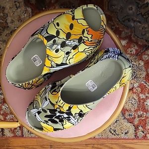 Stella McCartney x Adidas Clogs
